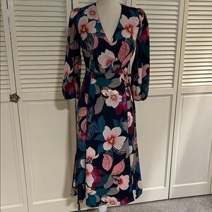 Eliza J Navy Floral Long Sleeve Dress